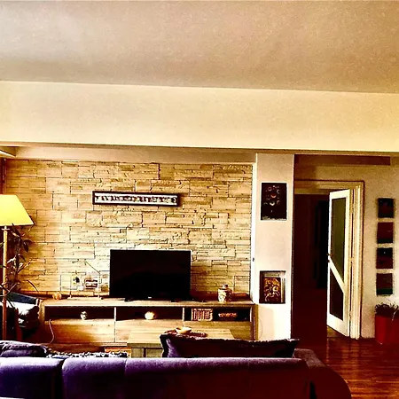 Timpuri Noi * Bucharest